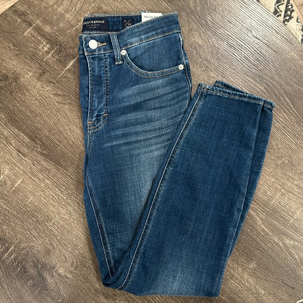 NWT LUCKY jeans!